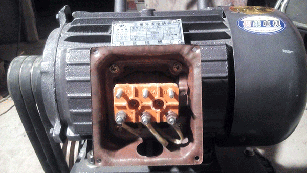 淺談西安泰富西瑪三相異步電動機的基本原理。