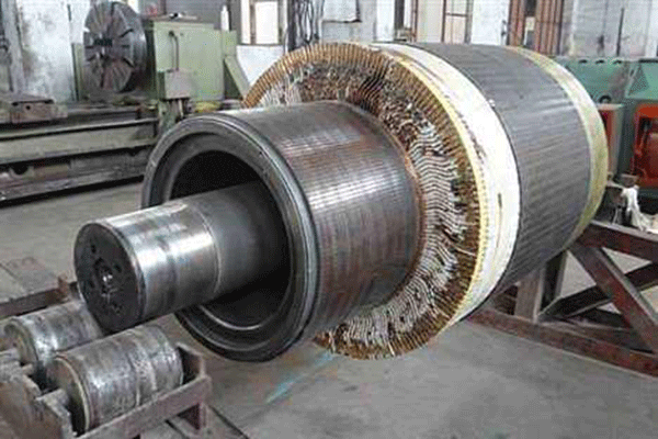 使用大型高壓電機(jī)時(shí)要注意安全問(wèn)題。